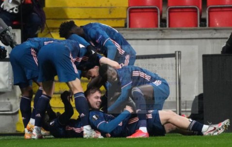 彩经网官网首页-【欧联杯】阿森纳6分钟3球打懵捷克豪门 总比分5比1